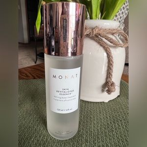 MONAT Skin Revitalizing Essence